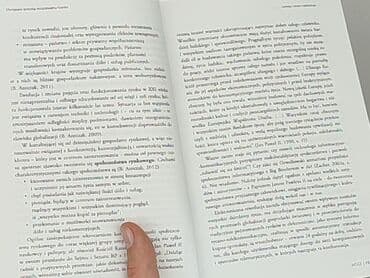 Książka, gatunek - Edukacyjna, stan - Idealny — 4
