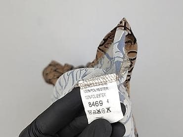 off white bluzki: Bluzka damska, rozmiar One size — 5