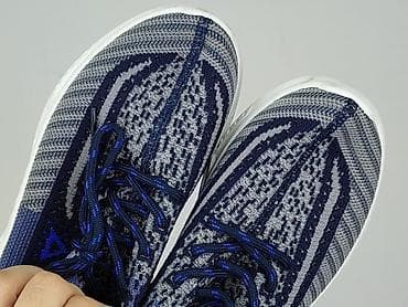 top stan: Buty sportowe 33, Używany — 6