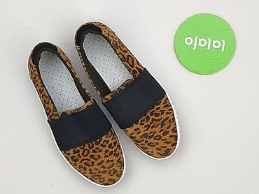 slip on 34: Clarks, Sneakersy damskie, rozmiar 37 — 2