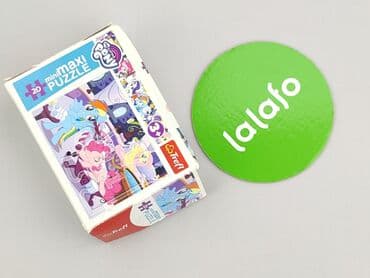 czarne pikowane sandały: Puzzle dla Dzieci, stan - Idealny — 2