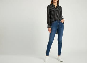 czarne spodnie i koszula: H&M, Koszula damska, rozmiar S — 1