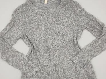 c and a sweter: Women`s sweater, size XS — 1