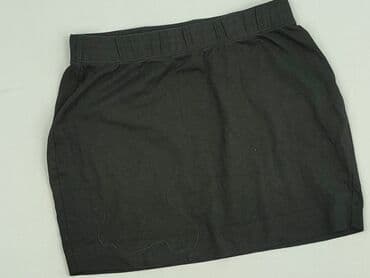krótkie dopasowane spodenki: Esmara, Women`s skirt, size S (EU 36) — 1