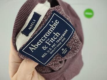 born2be bluzki: A&F, Bluza damska
, rozmiar M — 4