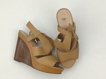 ccc czarne sandały na koturnie: New Look, Sandały damskie, rozmiar 38 — 1