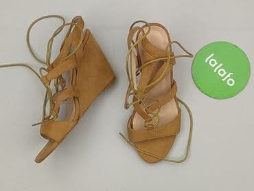 sandały koturna ccc: Vices, Sandals for women, size 38 — 3