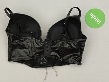 biustonosz do sukienek z odkrytymi plecami: Czarny top biustonoszowy z efektem skóry, typu longline - Model z — 3