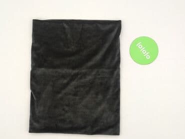 h: Tube scarf, Female, condition - Very good — 2