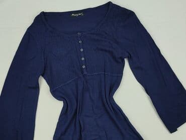 Women`s dress, size XL