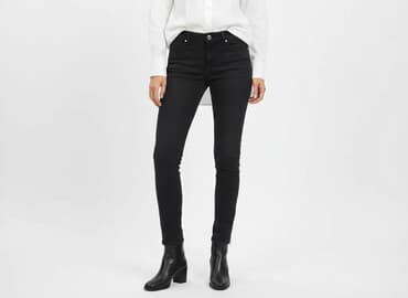 czarne krótkie spodenki sinsay: Jeansy damskie, rozmiar S — 6