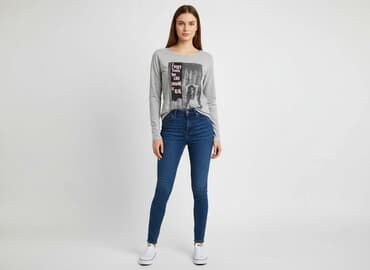 mystery box z koszulkami piłkarskimi: Glo-Story, T-shirt damski, rozmiar L — 6