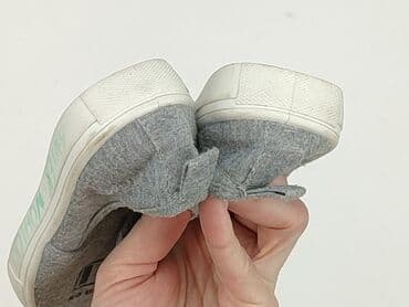 Kids' Footwear: Sport shoes 20, Used — 8