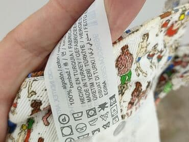 biedronka krótkie spodenki: PULL&BEAR, Szorty damskie, rozmiar S — 5