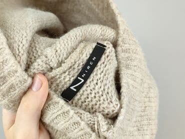 Жіночий одяг: Светр жіночий, розмір One size — 4