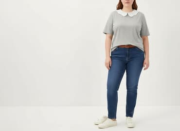 koszula damska z ozdobnym kołnierzykiem: Жіноча блуза, розмір 5XL — 1