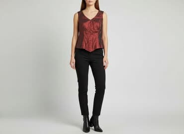 bluzki z duzym dekoltem: Women's blouse, size S — 1