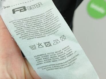 skladanie koszulki: FB Sister, Top damski, rozmiar S — 4