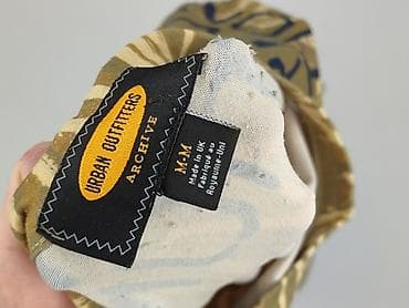 primark sweatshirt: Urban Outfitters, Топ жіночий, розмір M на lalafo.pl — 4 primark sweatshirt: Urban Outfitters, Топ жіночий, розмір M — 4