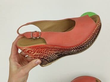 buty letnie na koturnie ccc: Sandały damskie, rozmiar 38 — 5