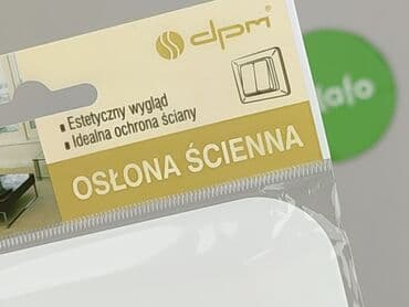 Home & Garden: Biała osłona ścienna, zaprojektowana w kwadratowym kształcie z — 4