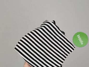 czarne t shirty w serek damskie: Selected Femme, T-shirt damski, rozmiar XS — 6