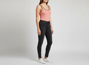 bluzy damskie duże rozmiary: Atmosphere, Top damski, rozmiar 3XL — 6