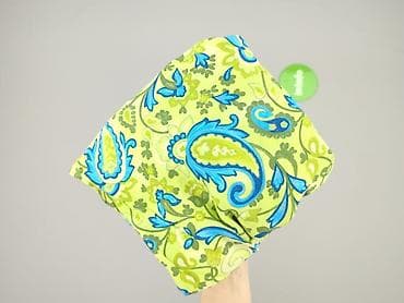 Ubrania damskie: Koszula damska, rozmiar 2XL — 4