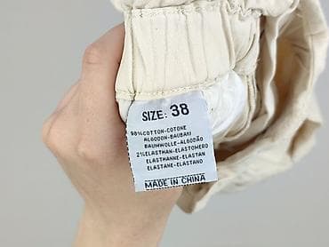 Spodnie: Szorty damskie, rozmiar M — 4