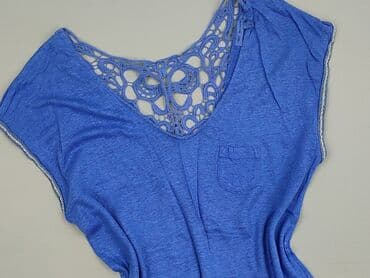 t shirty z czerwonem napisem: Next, Футболка жіноча, розмір S — 1