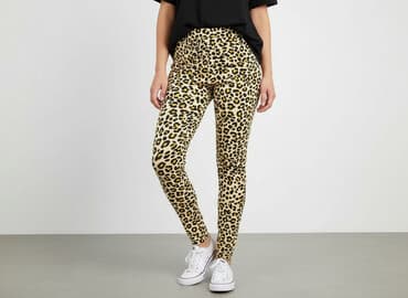 legginsy beżowe push up: Legginsy Eleganckie damskie, rozmiar M — 1