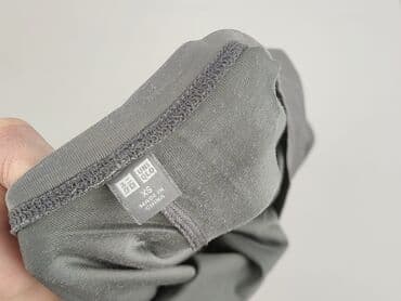 skladanie koszulki: Uniqlo, Bluzka damska, rozmiar XS — 4