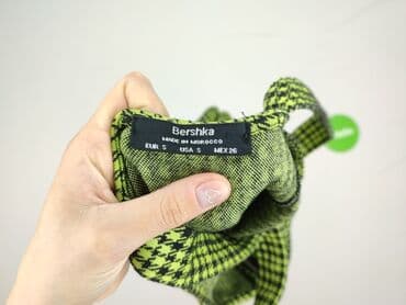 krótkie spodenki i marynarka: Bershka, Kombinezon damski, rozmiar S — 4