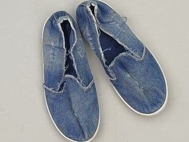 Trampki 28, Używany