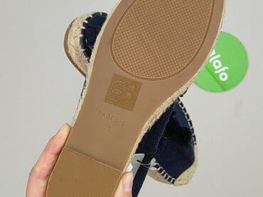 deichmann srebrne buty: Parfois, Półbuty damskie, rozmiar 36 — 4