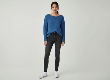 n every day sweter: Women`s sweater, size S — 1