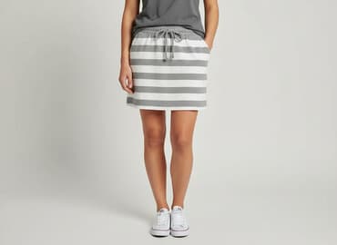 spódniczka i adidasy: Spódnica damska, rozmiar XL — 1