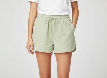 greenpoint krótkie spodenki: H&M, Szorty damskie, rozmiar M — 7