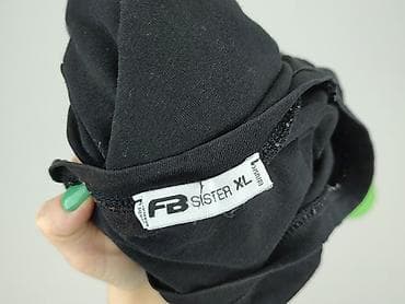 pikachu bluzki: FB Sister, T-shirt damski, rozmiar XL — 4