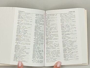 Książki: Książka, gatunek - Edukacyjna, stan - Idealny — 3