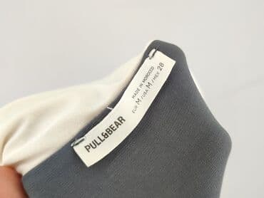 Ubrania damskie: PULL&BEAR, T-shirt damski, rozmiar M — 4