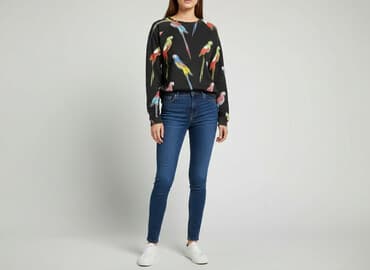 bluzy berska: Bershka, Bluza damska
, rozmiar M — 7