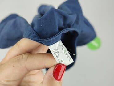 dopasowane bluzki damskie: Bluzka damska, rozmiar M — 4