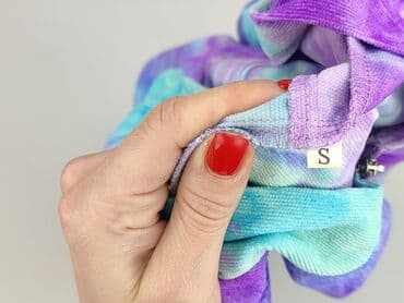 дешеве жіноче взуття: Shein, Bluza z kapturem damska, rozmiar S — 4