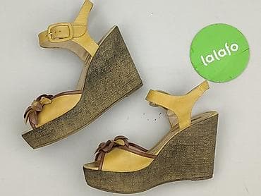 stradivarius klapki na platformie: Sandały damskie, rozmiar 38 — 3