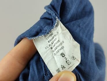 dopasowana bluzki z dekoltem: Bluzka damska, rozmiar S — 4
