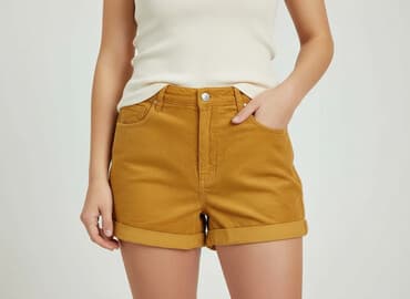 mustang krótkie spodenki: Indigo, Szorty damskie, rozmiar M — 6