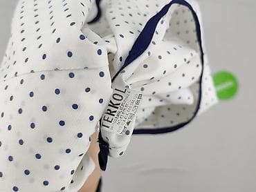 modne bluzki wiosenne: Bluzka damska, rozmiar S — 5