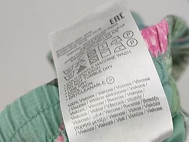 biale spodenki pull and bear: Vero Moda, Szorty damskie, rozmiar M — 6