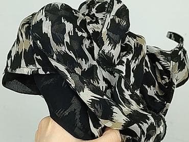 Ubrania damskie: Sukienka damska, rozmiar S — 6